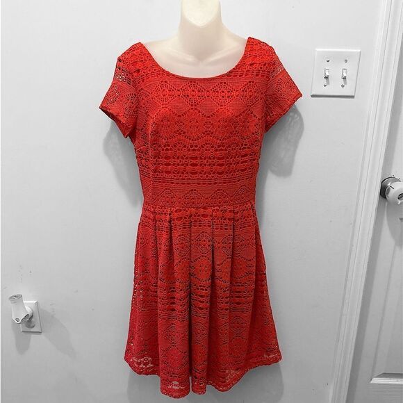 Madison Leigh Coral Melon MIDI sheath dress size 10 - Picture 1 of 8